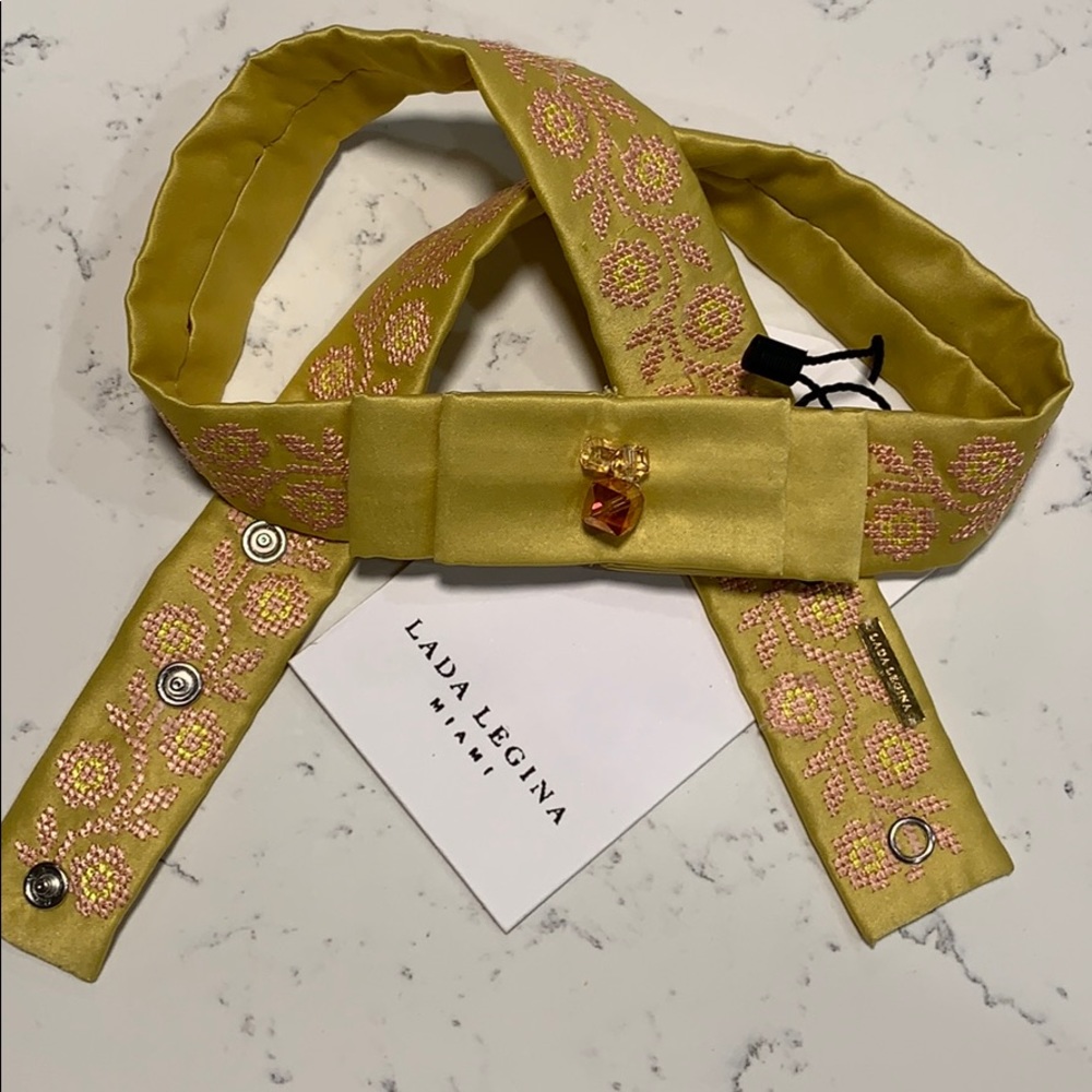 Silk embroidered belt - Picture 3 of 7